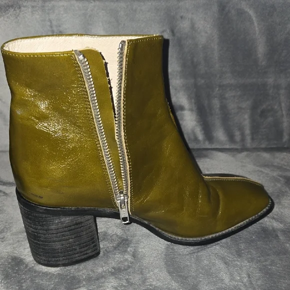 INTENTIONALLY BLANK Olive Ankle Boots - Picture 9 of 14